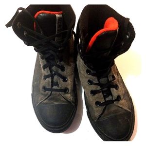 Converse size 4 youth